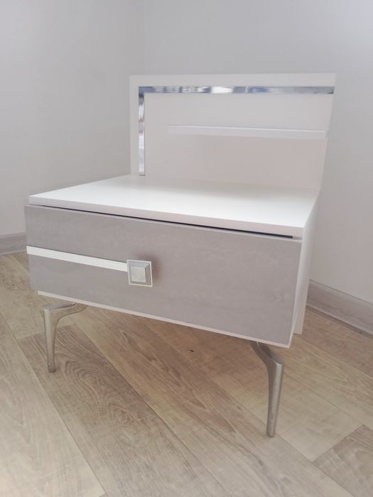 шкаф сатылады диванмен бирге