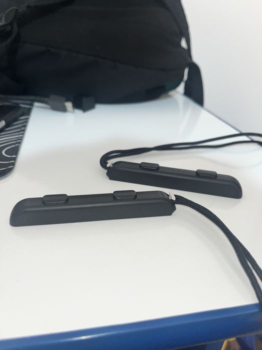 Joy-Con wrist straps.