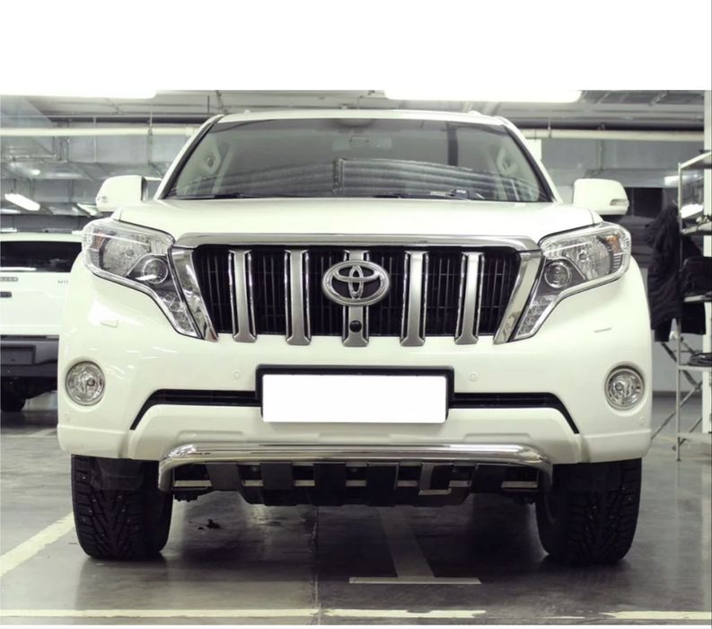 Передний бампер Toyota Prado150
