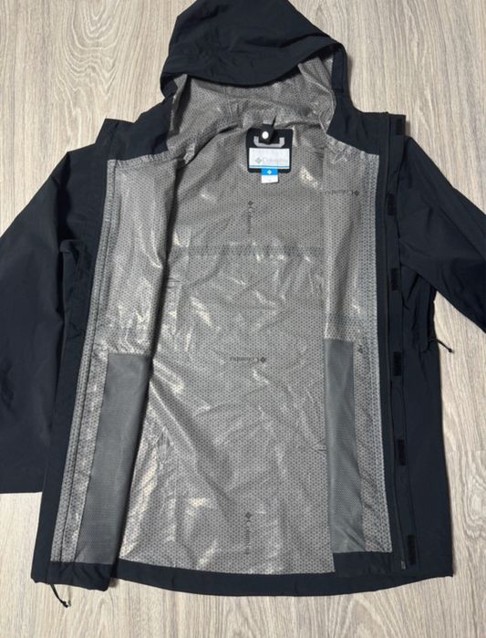 Hardshell Columbia Omni-Tech Packable