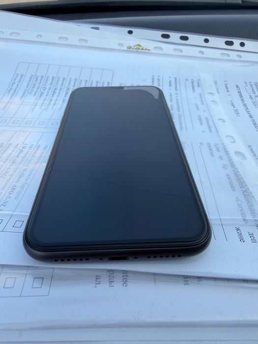 Продам iPhone 11 ляля состояний