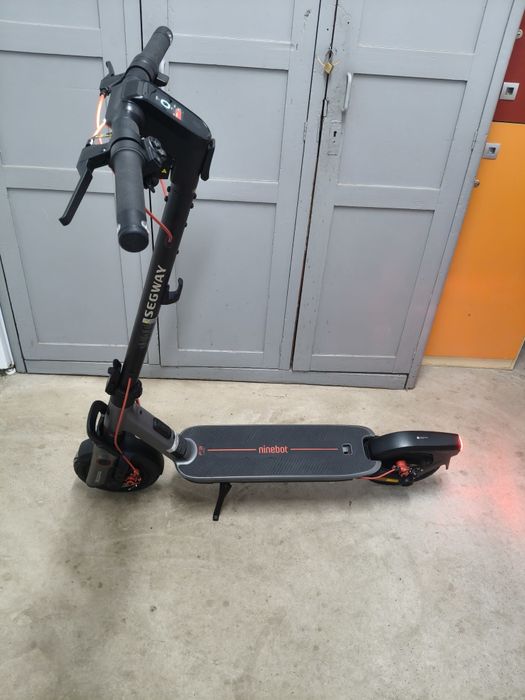 Trotineta Ninebot F3 pro