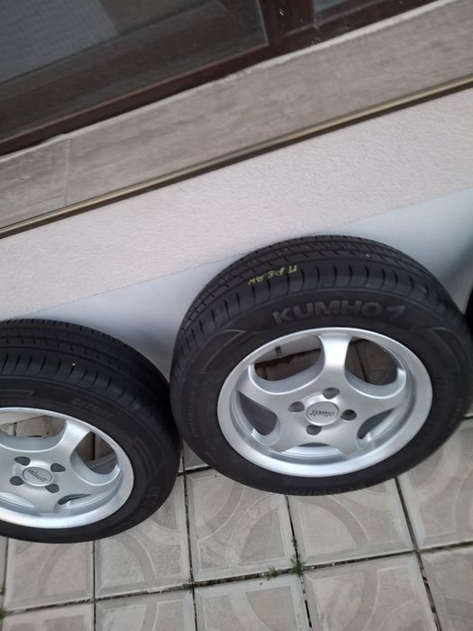 Джанти с летни гуми 14 цола