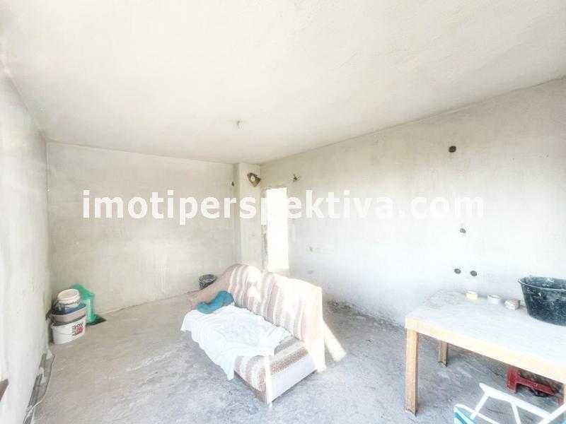 Продава се Многостаен апартамент в Пловдив, Коматево - 105 кв.м за 1639 €/кв.м - Снимка #3