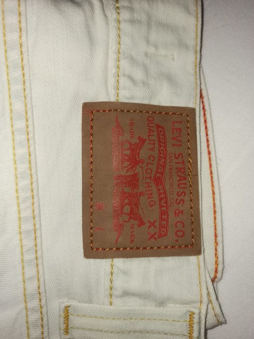 Levis Levis București