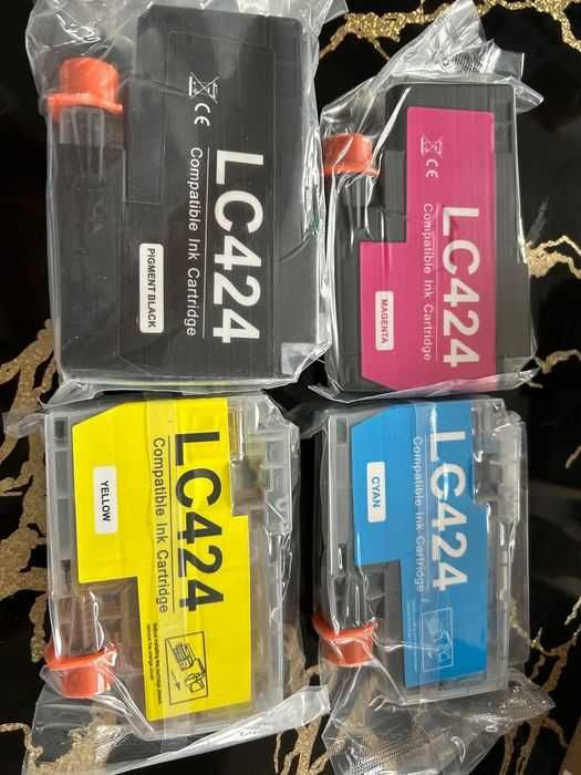 Set cartuse noi imprimanta LC424