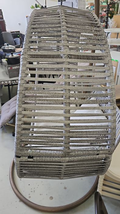 Люлка Градинска на стойка Чисто ново