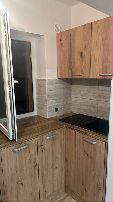 Executam finisaje la apartamente!!!