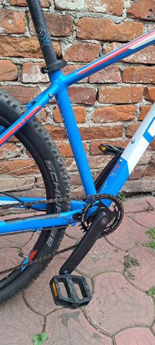 Vind bicicleta cube