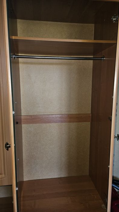 Продам шкаф и комод