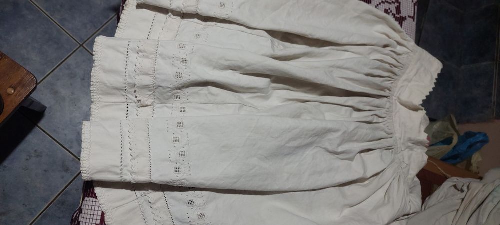 Vănd poale autentice din Bihor.