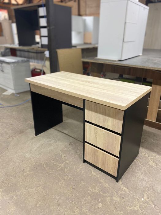 Столы компьютерные, письменные