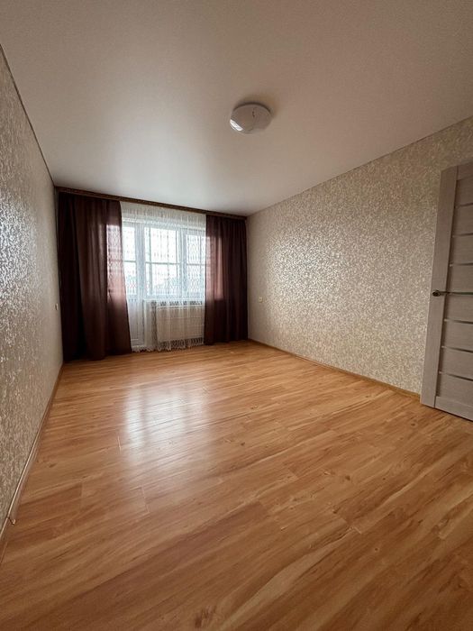 Продам 2 ух.комн кв район Абди Компани