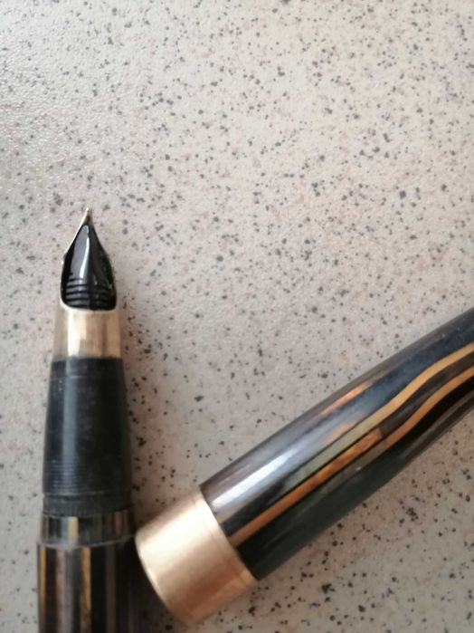 Ретро писалка канада