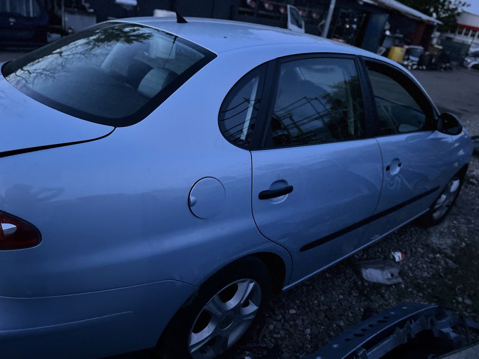 Dezmembrez Seat Cordoba 1.9 SDI an 2006