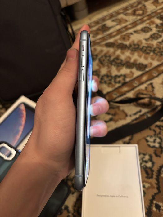 Продам iphone Xr ideal