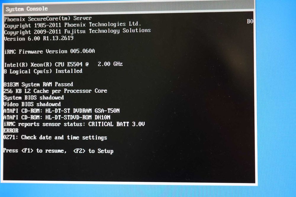 Cервер Fujitsu primergy TX300 S5