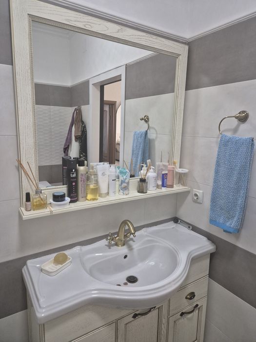 Продам мебель в ванную комнату