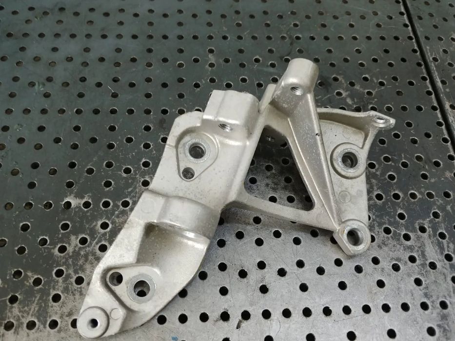 suport alternator xvce 1.5 tdci ford transit courier f1fq-10k018-ba