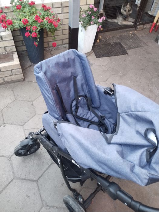 Коляска детская б/у