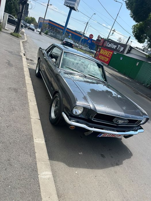 Ford Mustang 1966 benzină, 27.000 € — imagine 1
