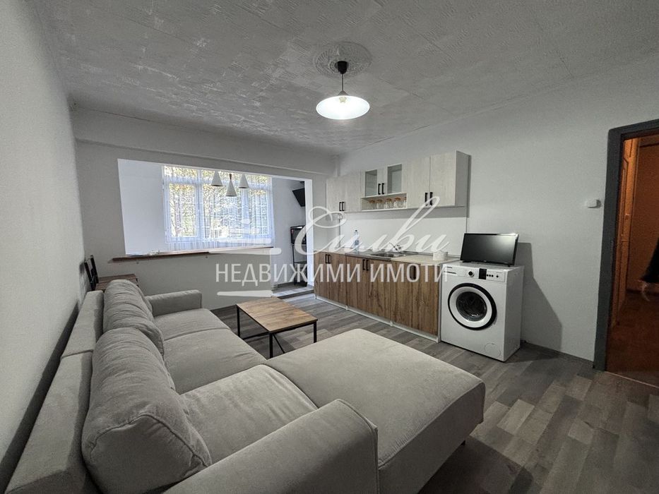 Дава се под наем Едностаен апартамент в Шумен, Добруджански - 45 кв.м за 229.5 € - Снимка #2