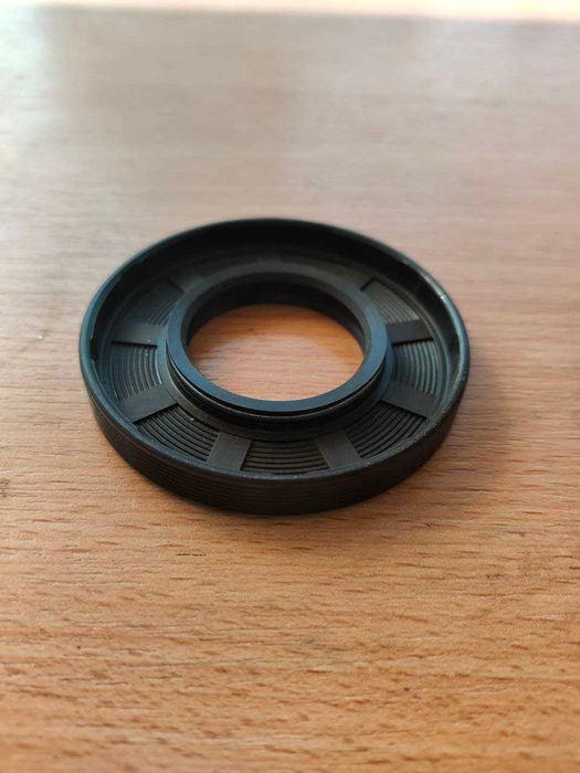 Сальник UKS Высокое качество! Salnik manjet