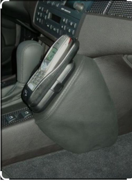 Vând telefon Nokia 6310 cu car Kit BMW e46 pt. Pasionați sau piese