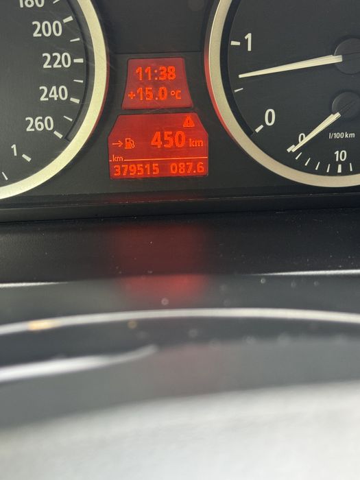 BMW 5 Series 2004 — imagine 7
