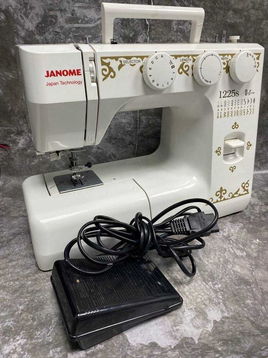 Швейная машинка (929885 г. Кокшетау, ул, Боровской 52,66)