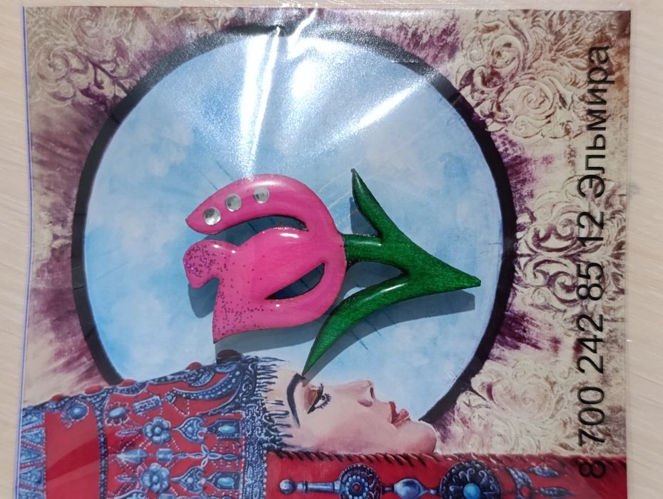 Этно брошь на 8 марта