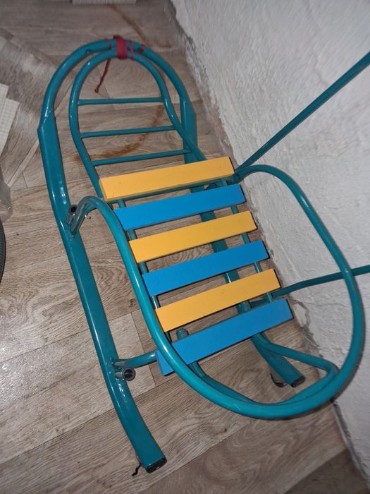 Продам санки в отличном состоянии