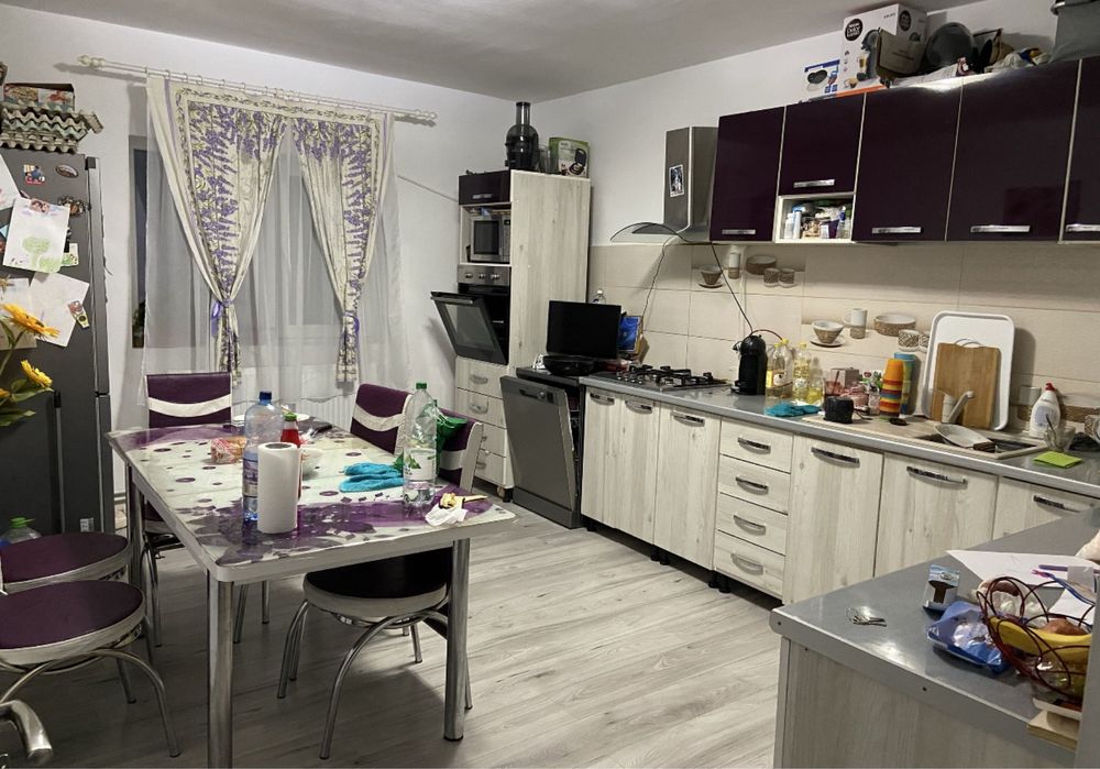 Casa in Aninoasa la 2 km de Targoviste