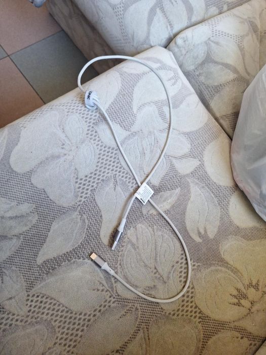USB-C кабел за зареждане tronic
