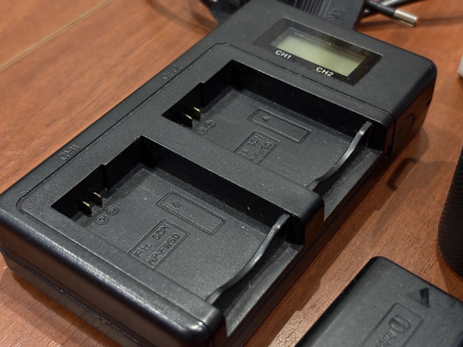 Sony zv e10 body+комплект