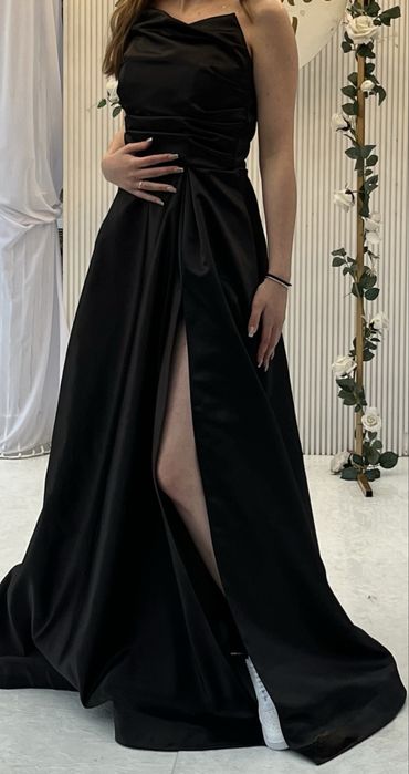 Rochie lungă elegantă
