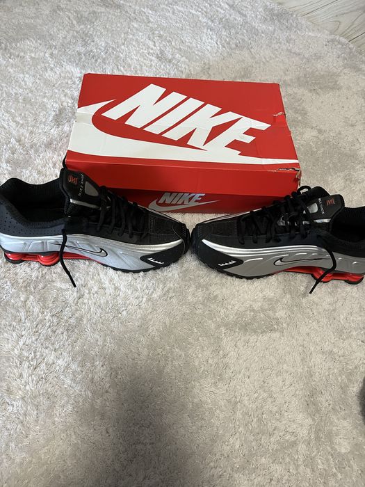 Adidasi nike shox R4 (noi)