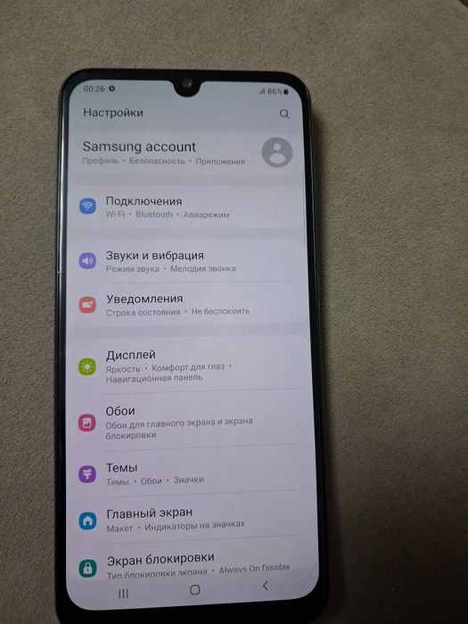 Продам смартфон Samsung A50
