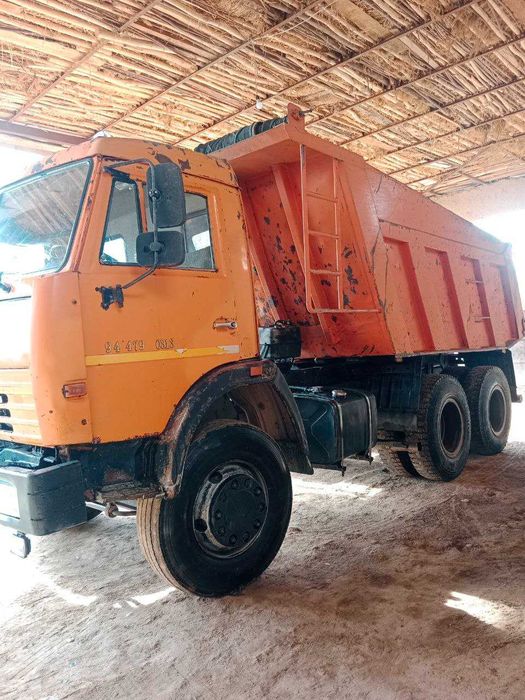 Yevro 2 kamaz sotiladi yili 1985 yil mos 13 tonnali kraska tozza