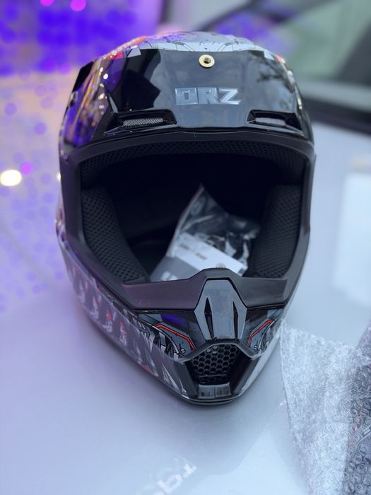 Продам новый мотошлем