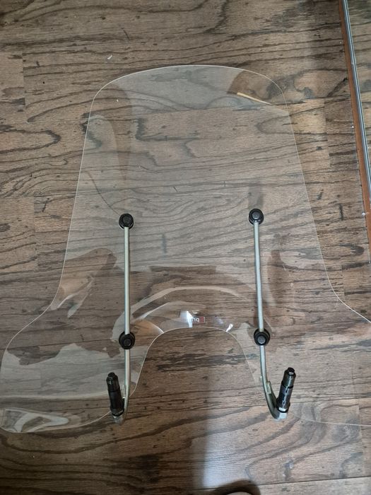 Vand parbriz Vespa Sprint si far LED Vespa Primavera