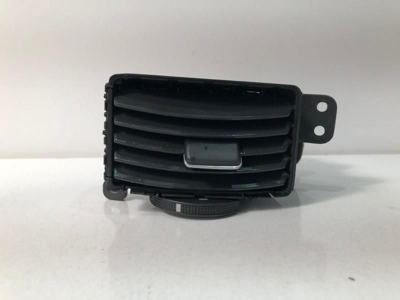 Grila ventilatie dreapta fata Toyota Corolla Verso 55660-64010