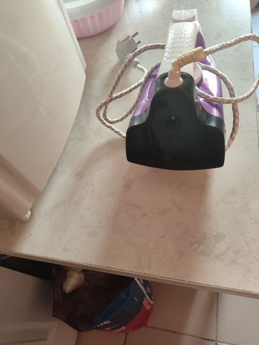 Продам утюг BOSCH  Профессионал