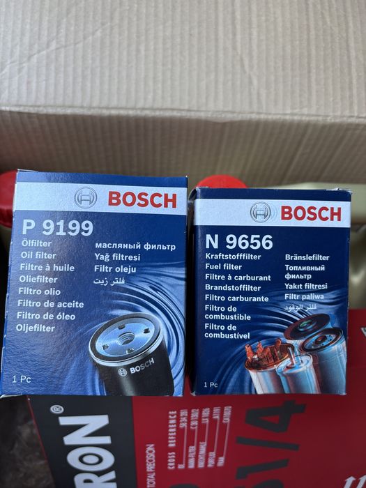 Масла Castrol 5W-40 и филтри Bosch