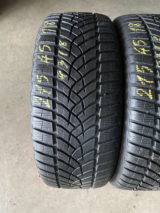 Anvelope iarna 215/45/18 Goodyear Ultra Grip Performance 215 45 18 R18