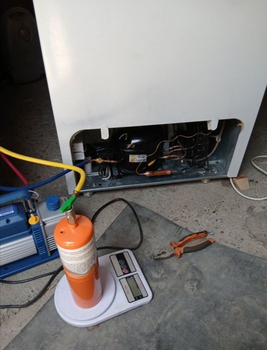 Ремонт холодильников