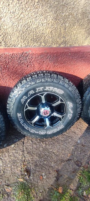 Баллоны с дисками MAXXIS