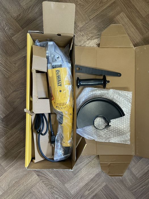 Dewalt DWE490-QS