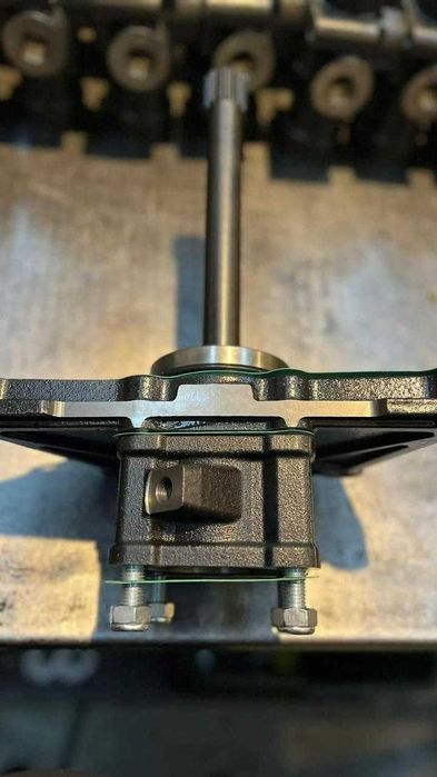 Коробка отбора мощности на ZF TRAXON