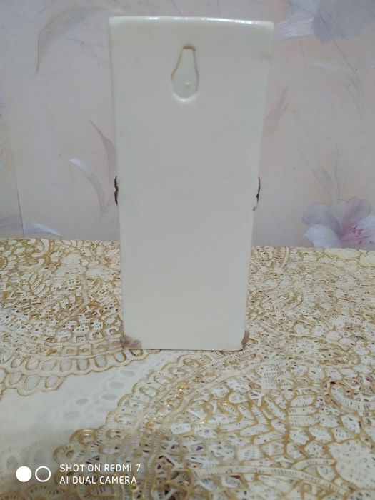 Ваза настенная гулдон деворга илиб куйиладигон